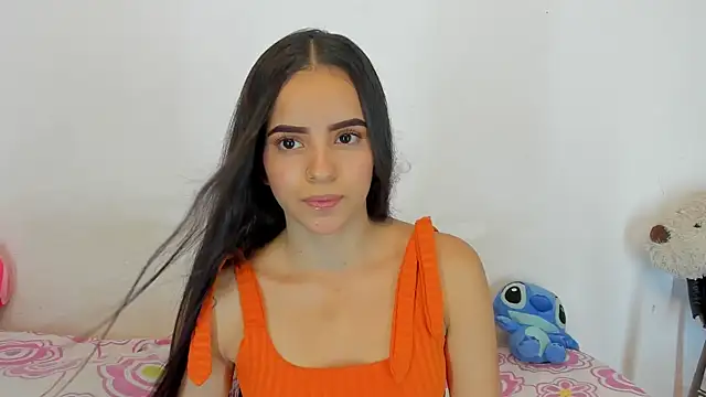 Snapshot of emilyclay_1 chatting on October 14, 9:39 pm emilyclay 1 online show from October 14, 9:39 pm