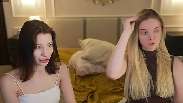 Cassy-Celestial  online show from October 1, 4:28 am