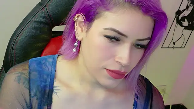 Natalia Montoya online show from June 1, 2:35 am