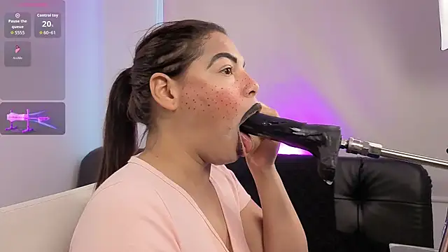 Anabel693 online show from April 2, 1:41 pm