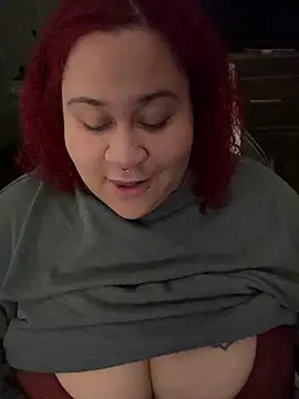 Snapshot of Juicyjordie chatting on October 14, 6:16 am Juicyjordie online show from October 14, 6:16 am