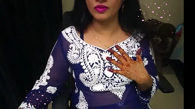 Arushisingh8888 online show from June 2, 1:45 pm