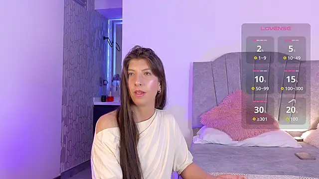 Megannklein online show from November 18, 9:05 pm