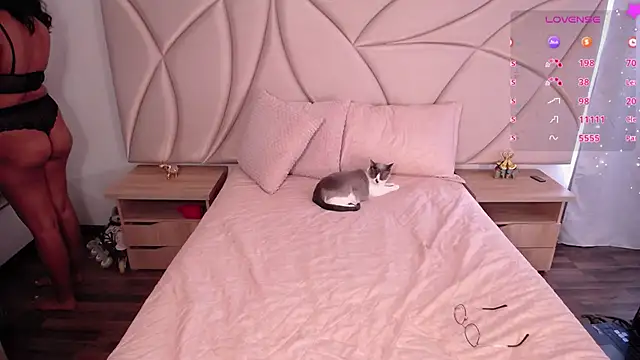 ValleryC online show from September 15, 8:27 pm