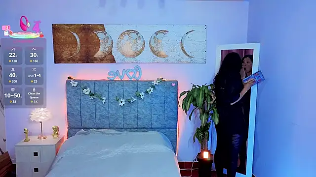 Lana stone  online show from March 1, 4:34 am