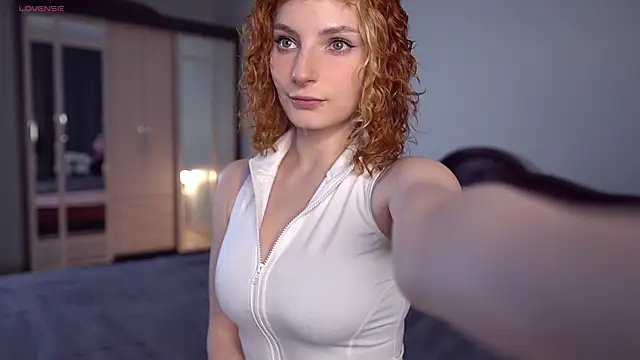 AliceHorngry online show from October 21, 7:40 pm