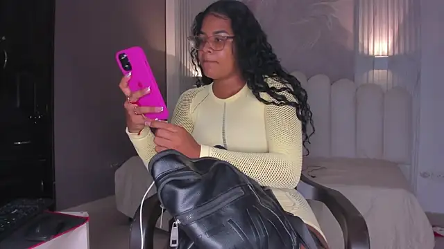 NastassjaCandy online show from February 6, 8:01 pm