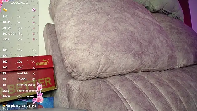 Elektra Storm online show from March 13, 3:30 am