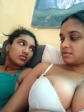 Indianqueen03 online show from October 2, 9:25 am