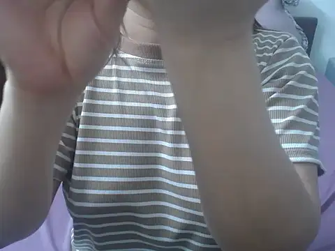 Mochi Soft online show from December 4, 10:06 am