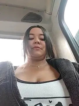 Cristal  04 online show from November 19, 5:35 pm