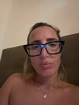 casalinga88 online show from September 13, 11:13 pm