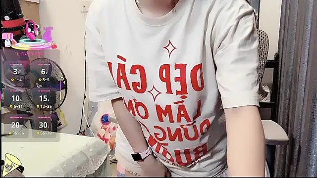 Berrysweet 68 online show from September 15, 3:53 pm