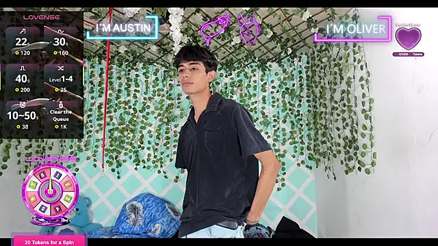 oliverhot2005 online show from November 27, 5:27 pm