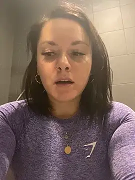 Luccreccia  online show from September 28, 9:25 am