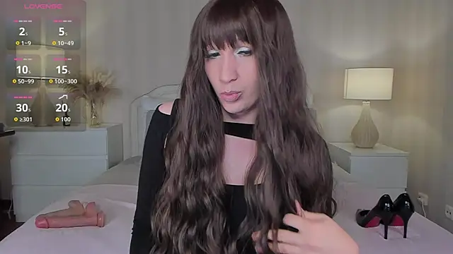 Snapshot of valeriasecret chatting on October 10, 5:23 am valeriasecret online show from October 10, 5:23 am