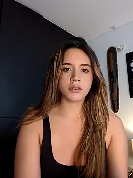 maliciaworld online show from October 3, 8:36 pm