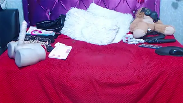 AyshaScott online show from November 24, 12:18 pm