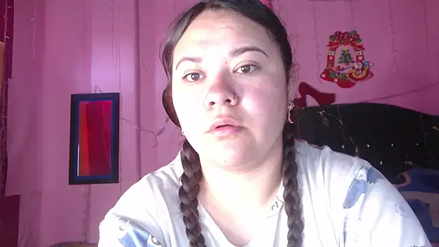 Snapshot of NikkiRous_ chatting on September 18, 12:58 pm NikkiRous online show from September 18, 12:58 pm