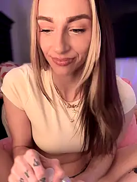 BrattyBae xo online show from November 13, 9:47 pm