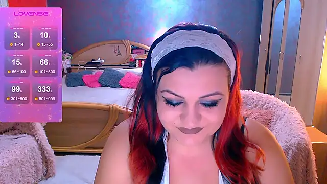 Ariellefoxy online show from January 18, 7:43 pm