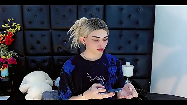 Daniela Pink  online show from February 14, 9:06 pm