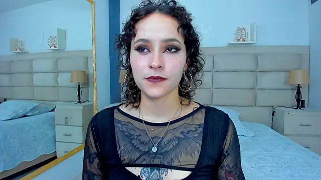 AnnyThompson  online show from September 11, 9:48 pm