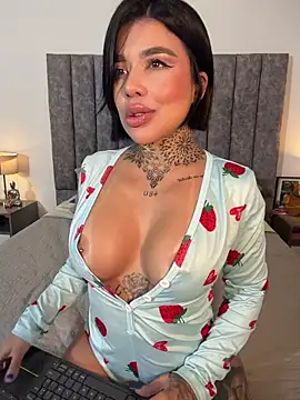 milaivanova online show from February 7, 3:10 am