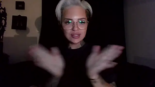 Rubyrichhxo online show from September 13, 9:01 pm