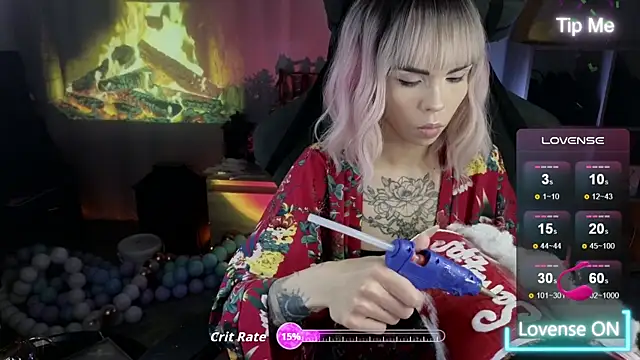 Kerry Kirk online show from December 16, 9:20 pm