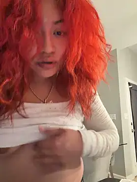 funnynessa69 online show from April 17, 5:53 am