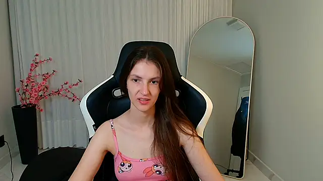 upssnowy online show from November 8, 6:46 pm