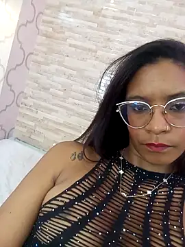 ZoeSmitth online show from March 18, 1:05 pm