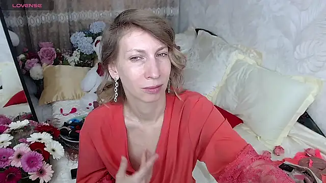 AdrianaSea online show from November 28, 8:50 am