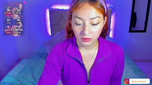 Snapshot of April_sommer1 chatting on October 25, 11:07 am April sommer1 online show from October 25, 11:07 am