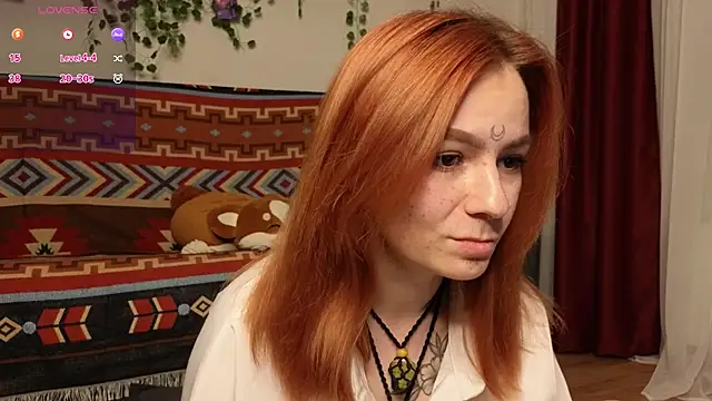 girl with snaketatto0 online show from December 16, 2:06 am