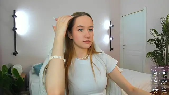 Sweett Monica online show from March 22, 12:38 am