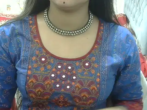 Horny desigirl online show from March 4, 5:08 pm