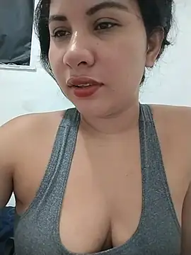 Yara0k online show from April 6, 7:31 am