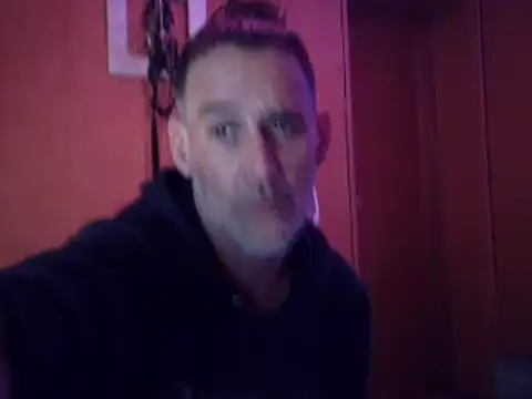 Lia Y PatrickX online show from November 30, 12:26 am