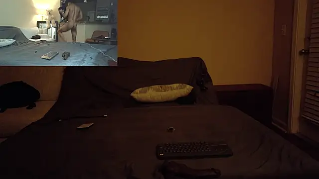 PlaywithSnM online show from April 27, 2:19 am