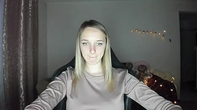 RouseReed online show from December 5, 1:45 pm