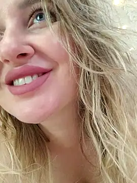 LadyLolyPop  online show from September 21, 9:19 am