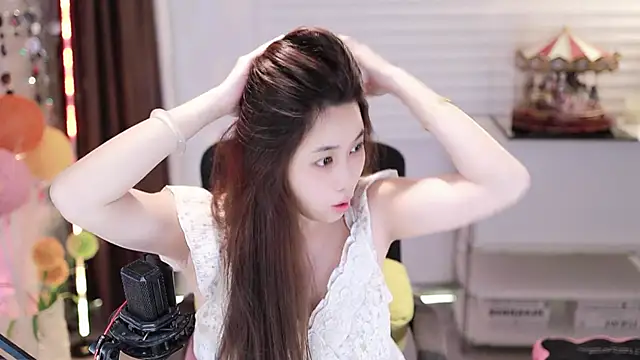 SleepArtist online show from November 13, 6:40 pm