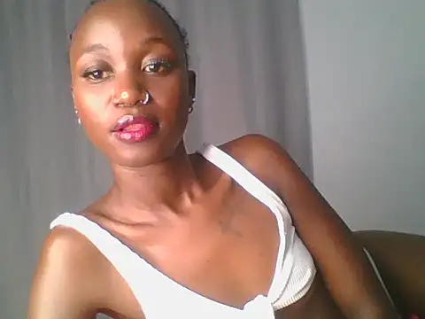 MissLilly1 online show from October 22, 6:35 pm