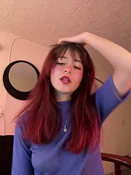SuzzyyM online show from June 9, 10:09 pm