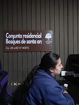 Cute Penelope online show from April 17, 11:12 am