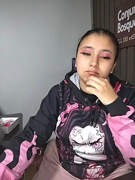 Cute Penelope online show from April 7, 11:12 am