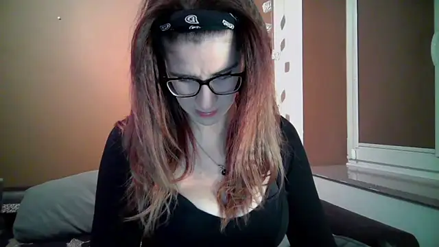 Snapshot of KayaRose chatting on October 24, 8:16 pm KayaRose online show from October 24, 8:16 pm