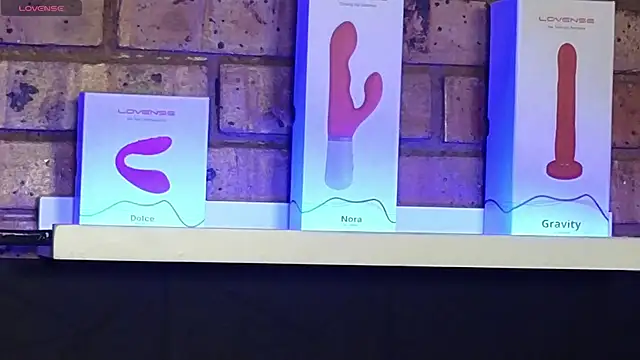 Astoria Moon online show from September 18, 6:50 pm